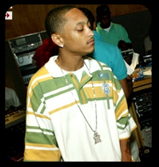 URB1 : : THE INTERNETS 1ST HIPHOP FASHION WEBSITE : : VIDEO SECTION : :